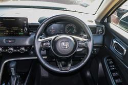 2023 Honda
HR-V e:HEV L