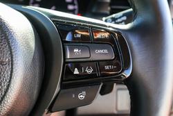 2023 Honda
                HR-V e:HEV L