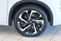 2022 Mitsubishi
Outlander PHEV Exceed Tourer