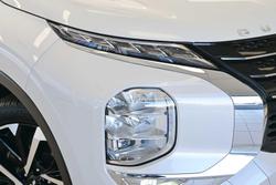 2022 Mitsubishi
Outlander PHEV Exceed Tourer
