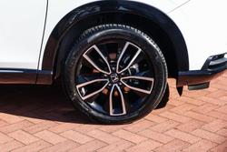 2023 Honda
HR-V e:HEV L