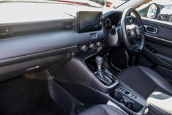 2023 Honda
                HR-V e:HEV L