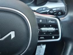 2022 Kia
                Sorento Sport