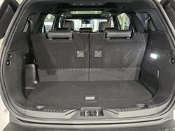 2023 Ford
Everest Platinum