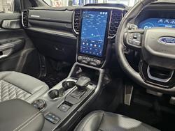 2023 Ford
Everest Platinum