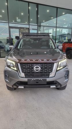 2021 Nissan
                Navara ST-X