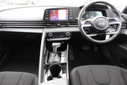 2025 Hyundai
i30 Hybrid