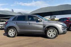 2020 Mitsubishi
ASX ES