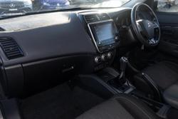 2020 Mitsubishi
ASX ES