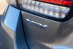 2020 Mitsubishi
ASX ES