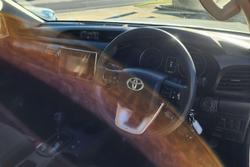 2019 Toyota Hilux Workmate TGN121R 4x2 Glacier White