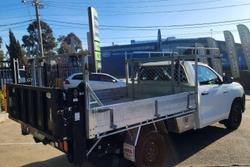 2019 Toyota Hilux Workmate TGN121R 4x2 Glacier White
