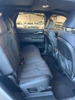 2024 Hyundai
Palisade Calligraphy Black Ink