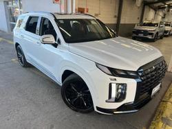 2024 Hyundai
Palisade Calligraphy Black Ink