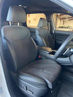 2024 Hyundai
                Palisade Calligraphy Black Ink