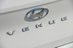 2025 Hyundai
                Venue Elite