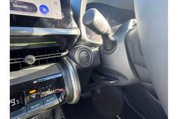 2024 Toyota
Yaris SX Hybrid
