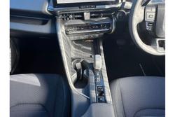 2024 Toyota
Yaris SX Hybrid