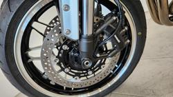 2025 Kawasaki Z900RS (Z900C) Z Red