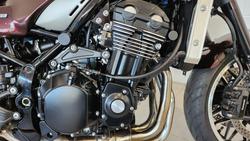 2025 Kawasaki Z900RS (Z900C) Z Red