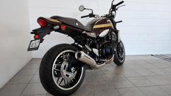 2025 Kawasaki Z900RS (Z900C) Z Red