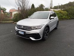 2023 Volkswagen
Tiguan R