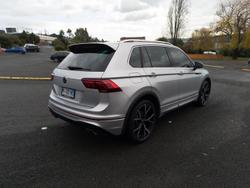 2023 Volkswagen
Tiguan R