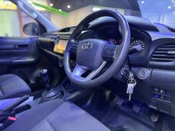 2018 Toyota
Hilux Workmate