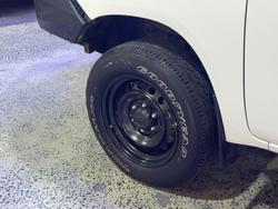 2018 Toyota
Hilux Workmate