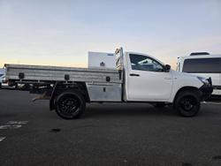 2018 Toyota
Hilux Workmate