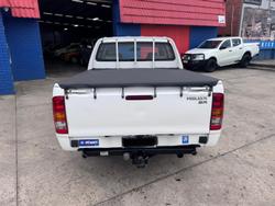 2007 Toyota Hilux SR KUN16R MY08 4x2 Glacier White