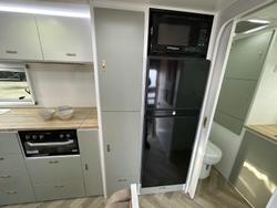 2025 Design RV Crx V7 21'6