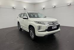 2022 Mitsubishi
Pajero Sport GLX