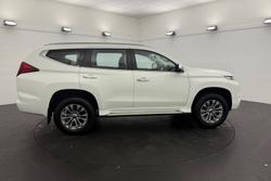 2022 Mitsubishi
Pajero Sport GLX