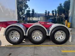 2012 Vawdrey St3 Lead A 12 Pallet Refrigerated Curtain Sider