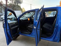 2019 Toyota
Hilux SR