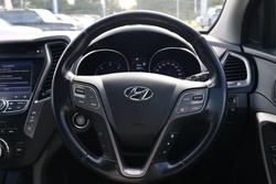 2013 Hyundai
Santa Fe Highlander