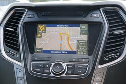 2013 Hyundai
Santa Fe Highlander