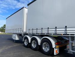 2024 Krueger 34 Pallet Straight Deck B Double