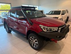 2020 Toyota
Hilux 4X4 2.8L DSL D/C 6AT SR5