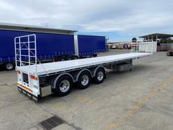 2025 Midland 2025 Flat Top Trailer