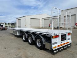 2026 Midland Tri Axle Flat T