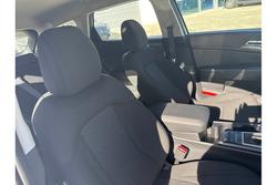 2025 Kia
                Sportage S