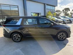 2023 Kia
Carnival Si