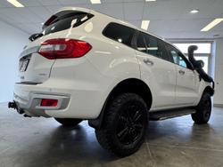 2019 Ford
Everest Titanium