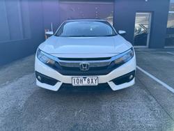2018 Honda
Civic VTi-LX