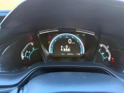 2018 Honda
Civic VTi-LX