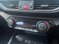2018 Kia
Cerato Sport+