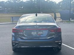 2018 Kia
Cerato Sport+