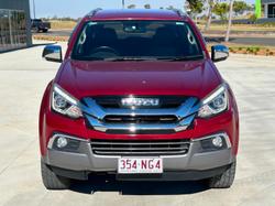 2019 Isuzu
MU-X LS-T